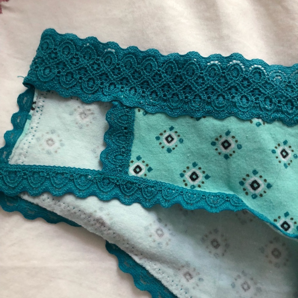 Bundle of Panties - Picture 6 of 8